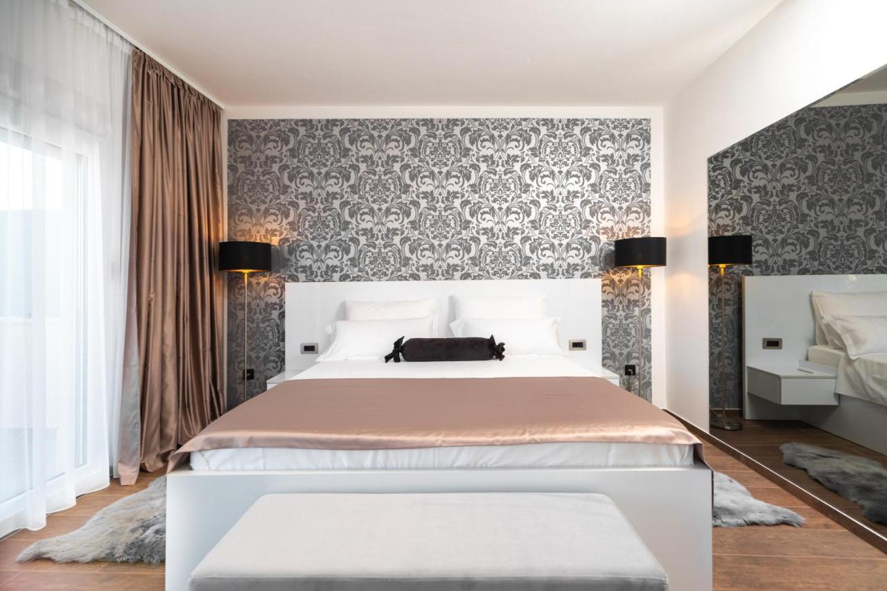 Wish Apartments Zrnovo Экстерьер фото
